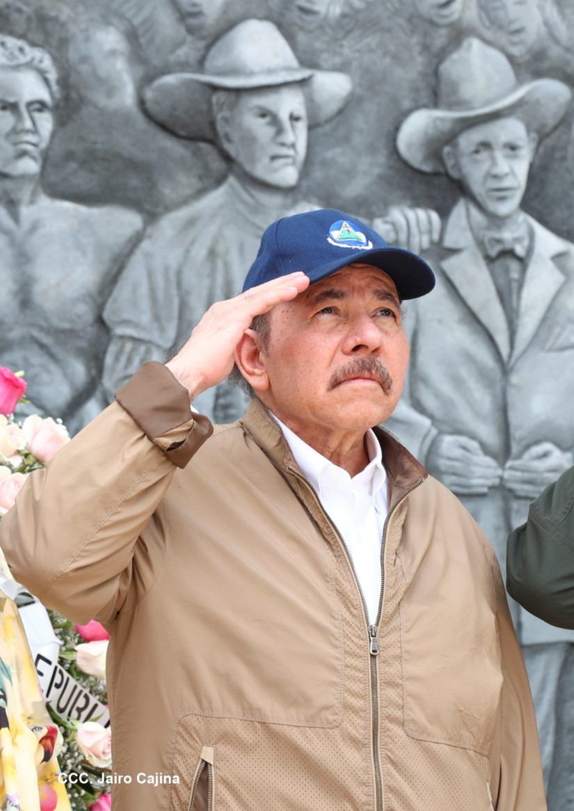 homenaje-sandino-plaza